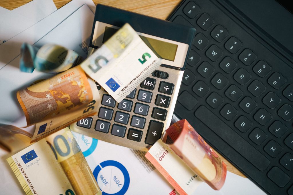 Crédit impôt assistance informatique Ecommoy - dépannage moins cher